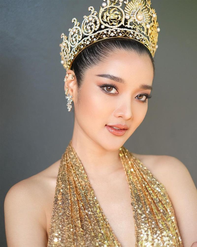 Nhan sắc cô gái vừa đăng quang Hoa hậu Thái Lan 2023 - ảnh 1