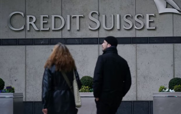 12.000 việc làm có thể biến mất sau khi UBS tiếp quản Credit Suisse - ảnh 1
