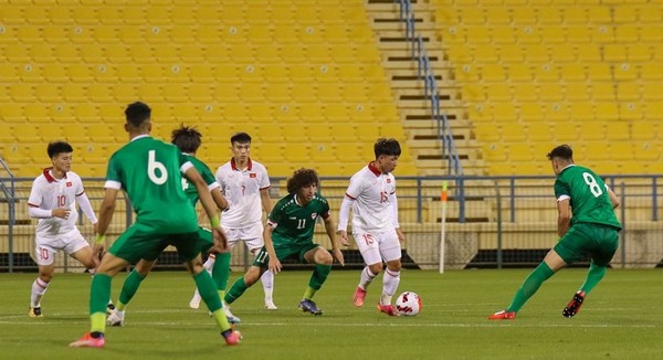 Thi đấu thiếu người, U23 Việt Nam thất bại trước U23 Iraq - ảnh 1