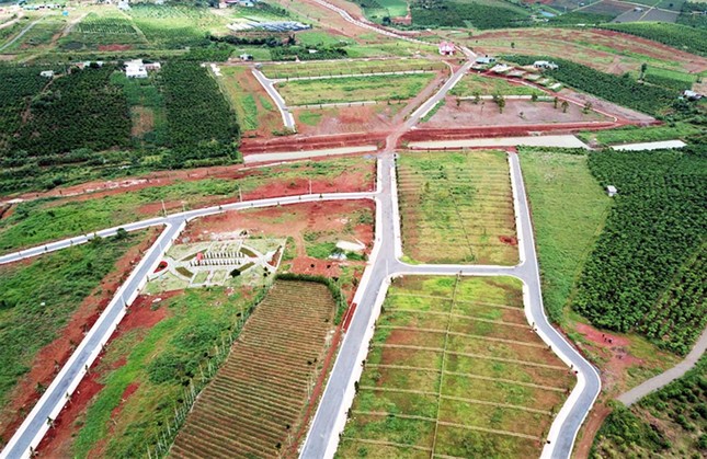 Lâm Đồng sàng lọc dự án bất động sản trái phép từ ‘chiêu’ hiến đất làm đường - ảnh 2