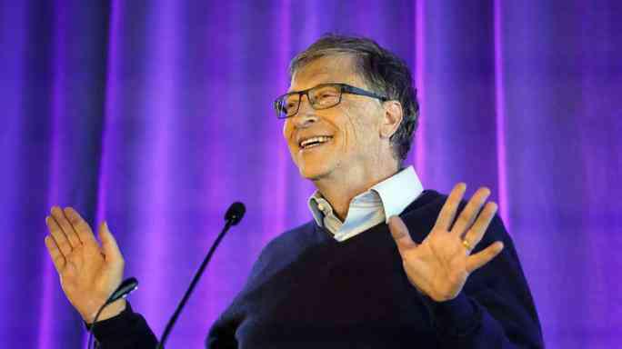 Tỉ phú Bill Gates nói gì về rủi ro AI chống lại con người? - ảnh 1