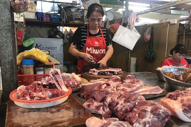 Hà Nội: Nghịch lý giá thịt lợn tại các chợ dân sinh truyền thống - ảnh 1