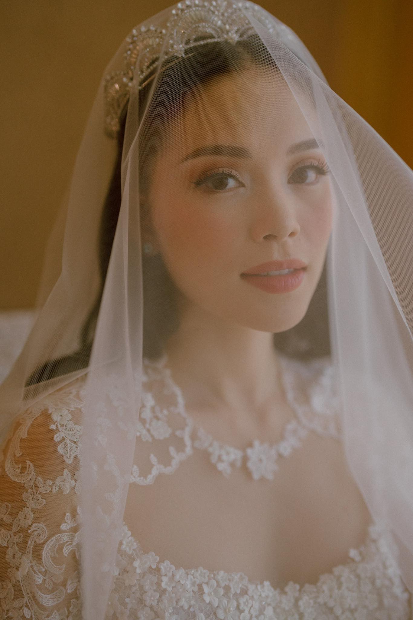 Vợ chồng Linh Rin - Phillip Nguyễn công khai ảnh cưới ‘full HD’: Chú rể tuyên bố một câu đậm chất ngôn tình, chi tiết hoa cưới của cô dâu gây sốt - ảnh 5