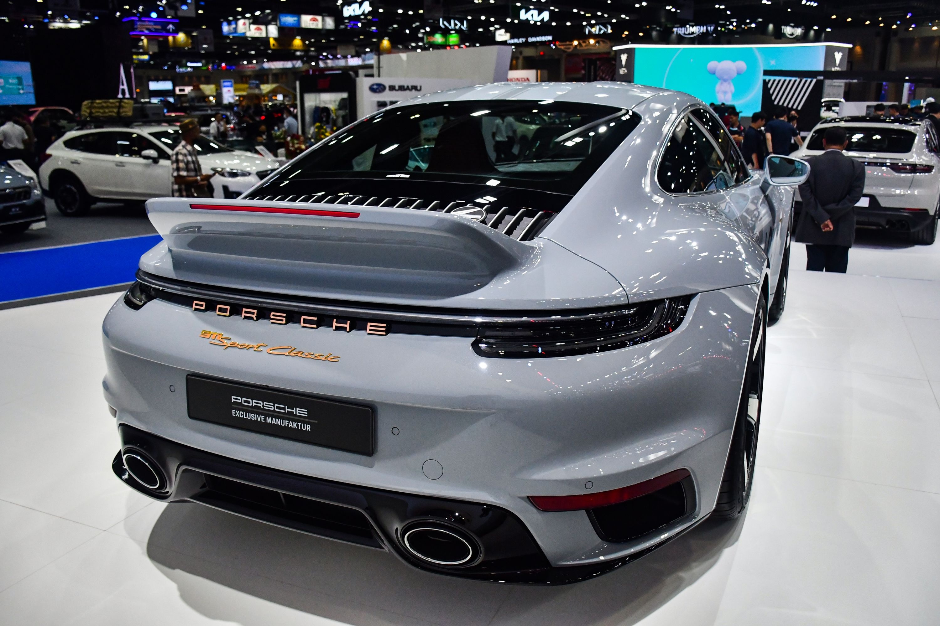 Cận cảnh Porsche 911 Sport Classic sắp về tay Nguyễn Quốc Cường - ảnh 4