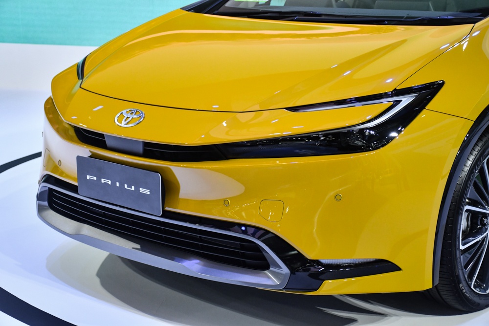 Cận cảnh Toyota Prius 2023 - tiêu hao nhiên liệu 4,13 lít/100 km - ảnh 4