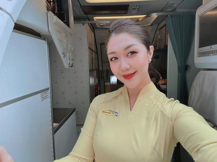 Mỹ nữ Việt là tiếp viên hàng không của Dubai: Đẹp, sướng, sang ‘hết phần thiên hạ’ - ảnh 27