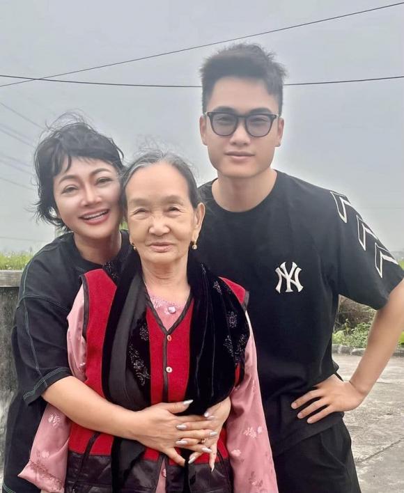 Sao Việt 25/3: Kim Lý khoe cơ bắp cuồn cuộn; Con trai Hà Trí Quang được nhận xét là ''bản sao nhí'' của bố - ảnh 7