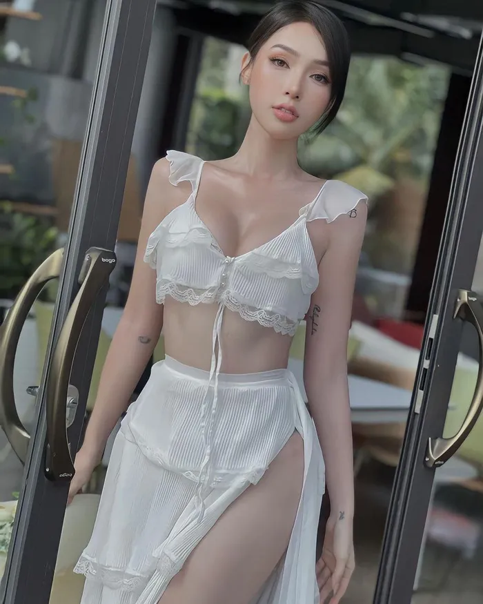 Mỹ nhân body đẹp, mặt xinh thi Hoa hậu Chuyển giới Việt Nam - ảnh 7