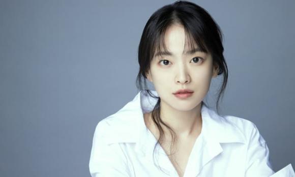 5 diễn viên Hàn ''đổi đời'' nhờ một tác phẩm ăn khách - ảnh 2