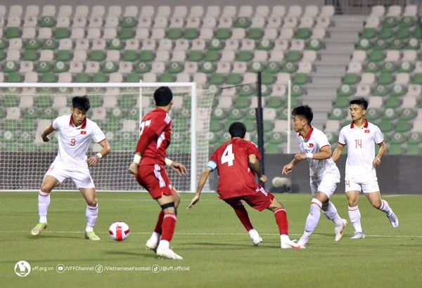 Thi đấu nỗ lực, U23 Việt Nam vẫn nhận thất bại trước U23 UAE - ảnh 2