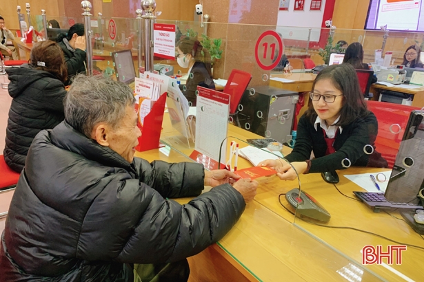 Agribank Chi nhánh tỉnh Hà Tĩnh: Khẳng định vị thế ngân hàng thương mại hàng đầu - ảnh 2