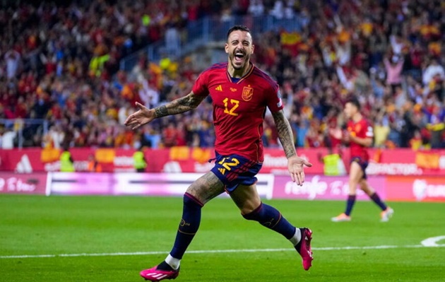 ''Bom xịt'' Premier League phá kỷ lục 17 năm ở tuyển Tây Ban Nha - ảnh 1