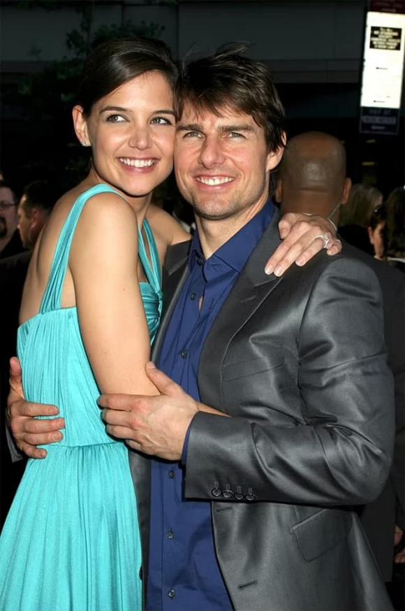 Bên trong cuộc ly hôn cay đắng của Tom Cruise và Katie Holmes đến mức anh còn bị con gái Suri ghẻ lạnh - ảnh 6
