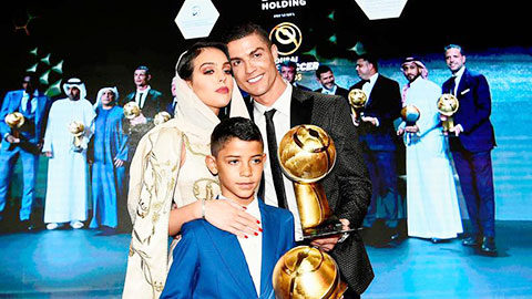 Bồ Ronaldo: “Con cái chúng tôi bị đ.ánh ở trường” - ảnh 3