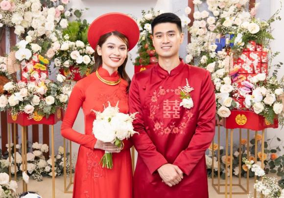Á hậu Thùy Dung lên đồ xinh đẹp, cùng ông xã tham dự tiệc cưới của Kylie Yeo - đối thủ của cô ở Miss International 2017 - ảnh 1