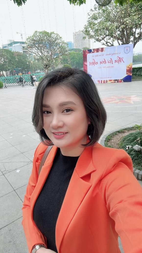 ''Hoa khôi bóng chuyền'' Kim Huệ tham dự lễ trưởng thành của con gái, ái nữ được nhận xét xinh như Hoa hậu - ảnh 9