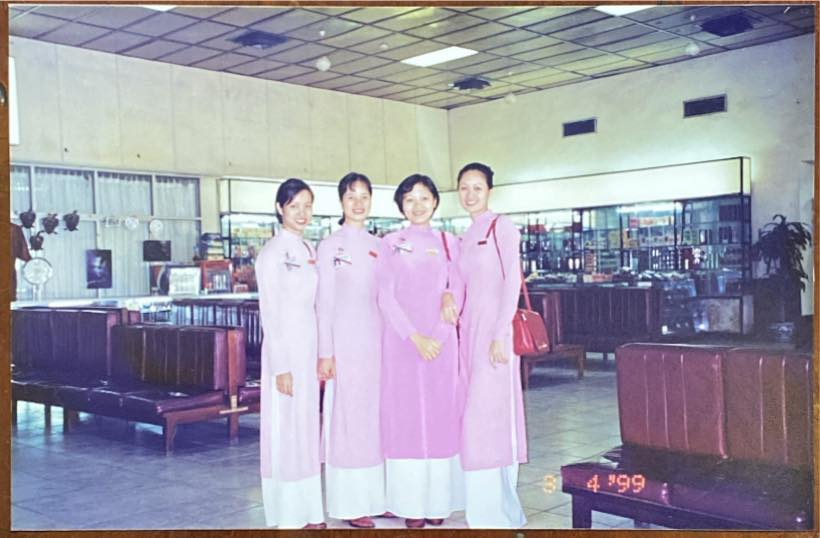 Hoa hậu Áo dài Đàm Lưu Ly thập niên 90: Theo đuổi nghề tiếp viên hàng không vì bố, hôn nhân giấu kín - ảnh 9