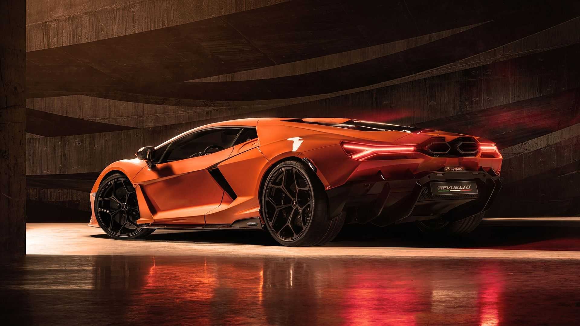 Siêu xe hybrid Lamborghini Revuelto mạnh tới 1.001 mã lực - ảnh 17