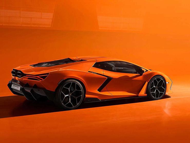 Siêu xe Lamborghini Revuelto ra mắt toàn cầu, sử dụng động cơ lai mạnh nhất lịch sử - ảnh 5