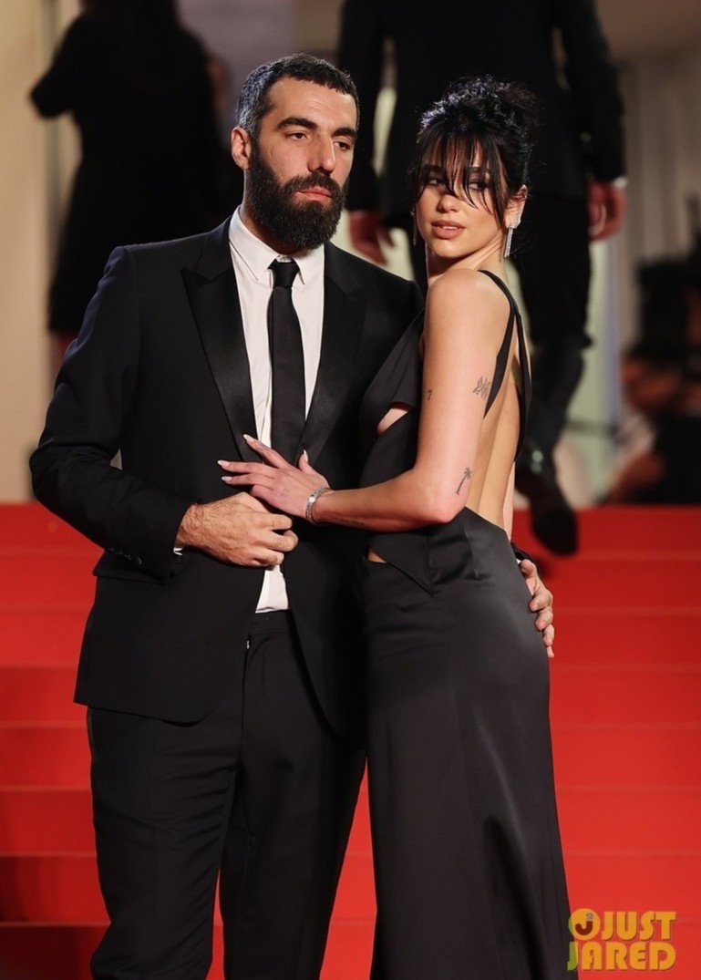 Dua Lipa announced her 14-year-old boyfriend at the Cannes red carpet - photo 2