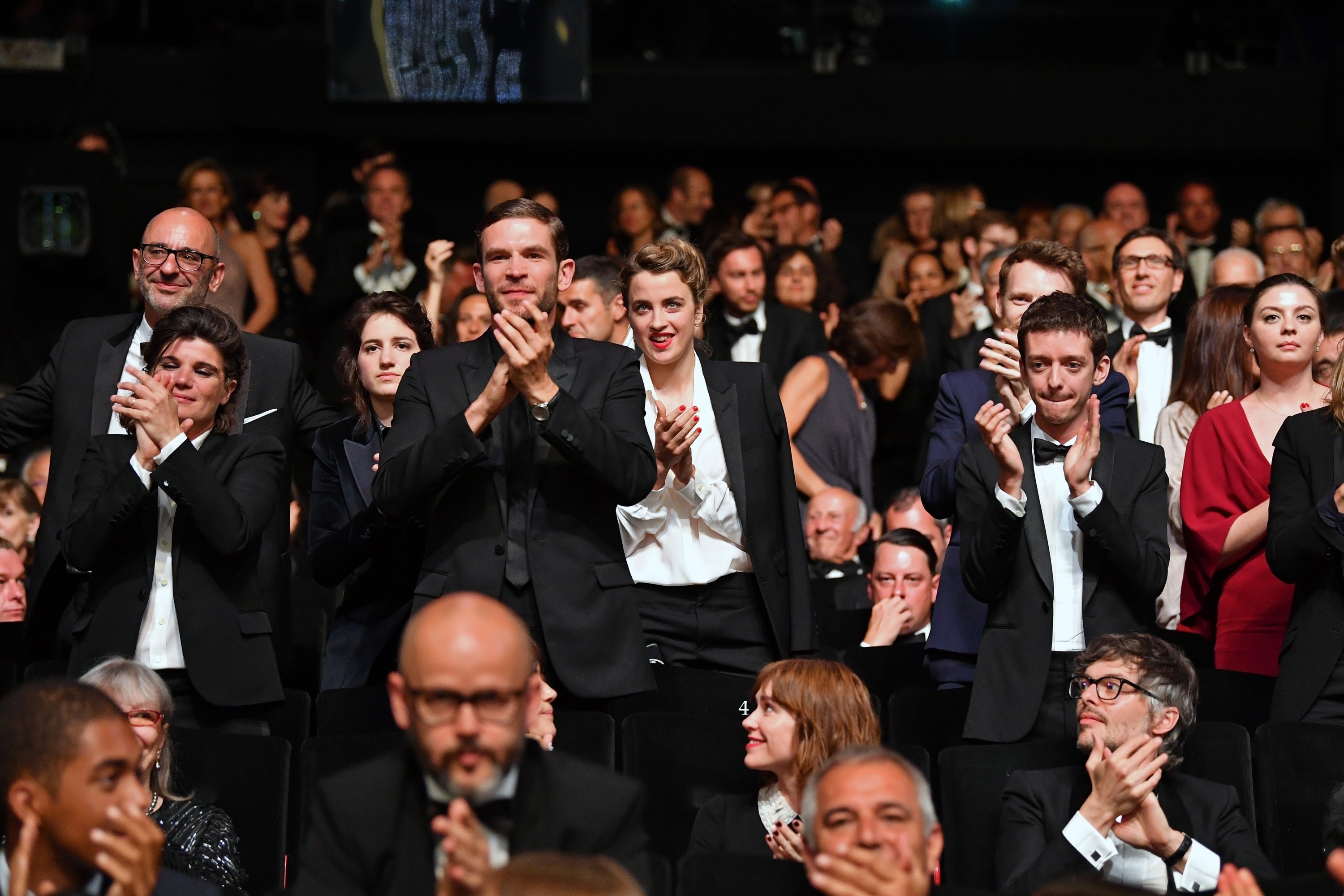 Sự phô trương của tràng vỗ tay kéo dài 5, 7, 22 phút tại Cannes - ảnh 3