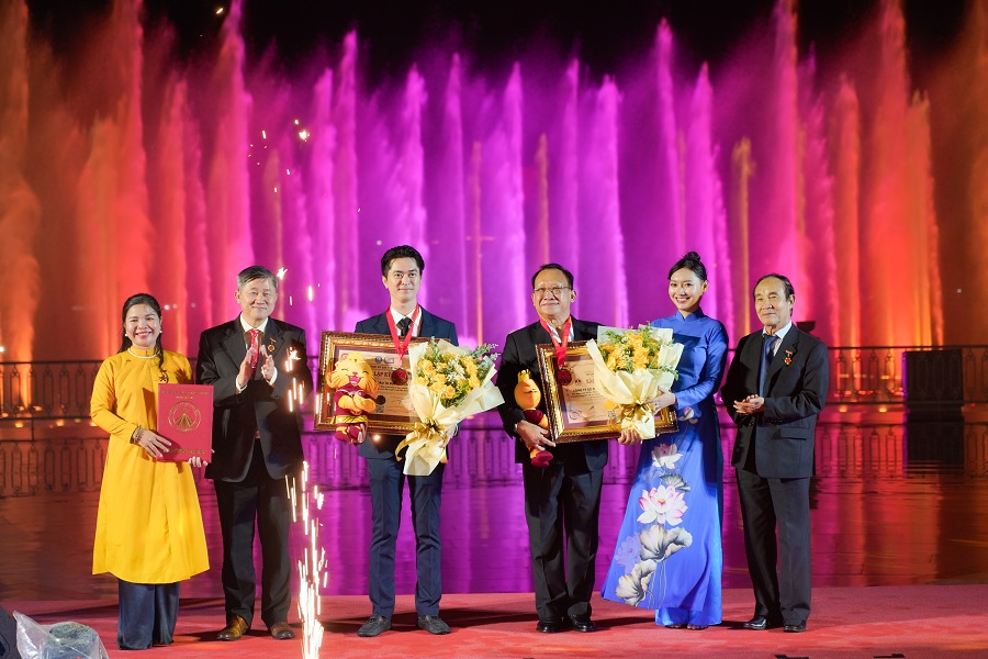 Van Phuc Group khánh thành nhạc nước lớn nhất Việt Nam - ảnh 6