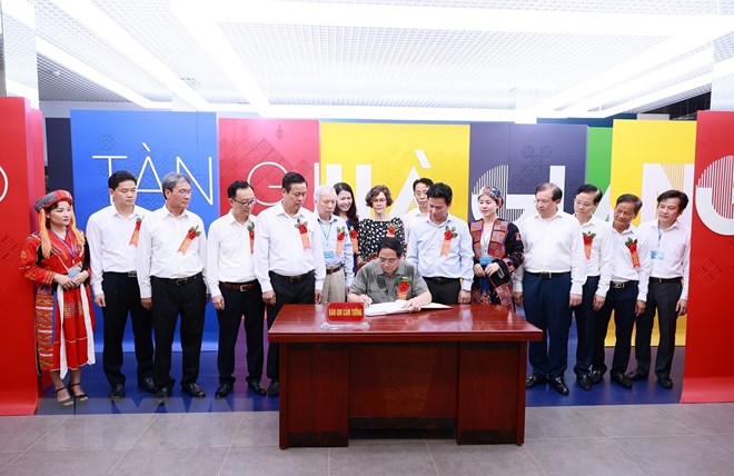 Thủ tướng dự Lễ khởi công đường bộ cao tốc Tuyên Quang-Hà Giang - ảnh 9
