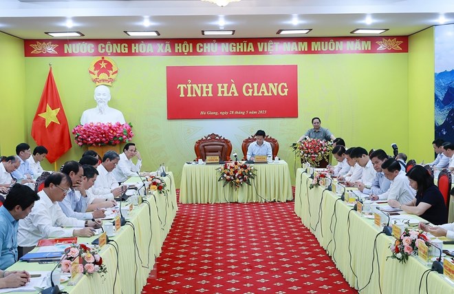 Thủ tướng dự Lễ khởi công đường bộ cao tốc Tuyên Quang-Hà Giang - ảnh 14