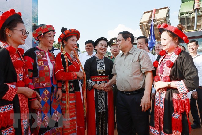 Thủ tướng dự Lễ khởi công đường bộ cao tốc Tuyên Quang-Hà Giang - ảnh 18