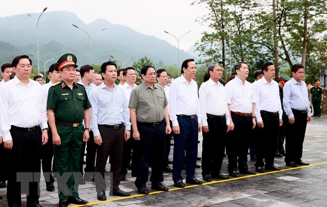 Thủ tướng dự Lễ khởi công đường bộ cao tốc Tuyên Quang-Hà Giang - ảnh 4