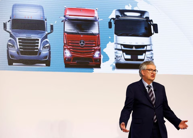 Toyota và Daimler đạt thỏa thuận hợp tác sản xuất xe tải ở Nhật Bản - ảnh 1