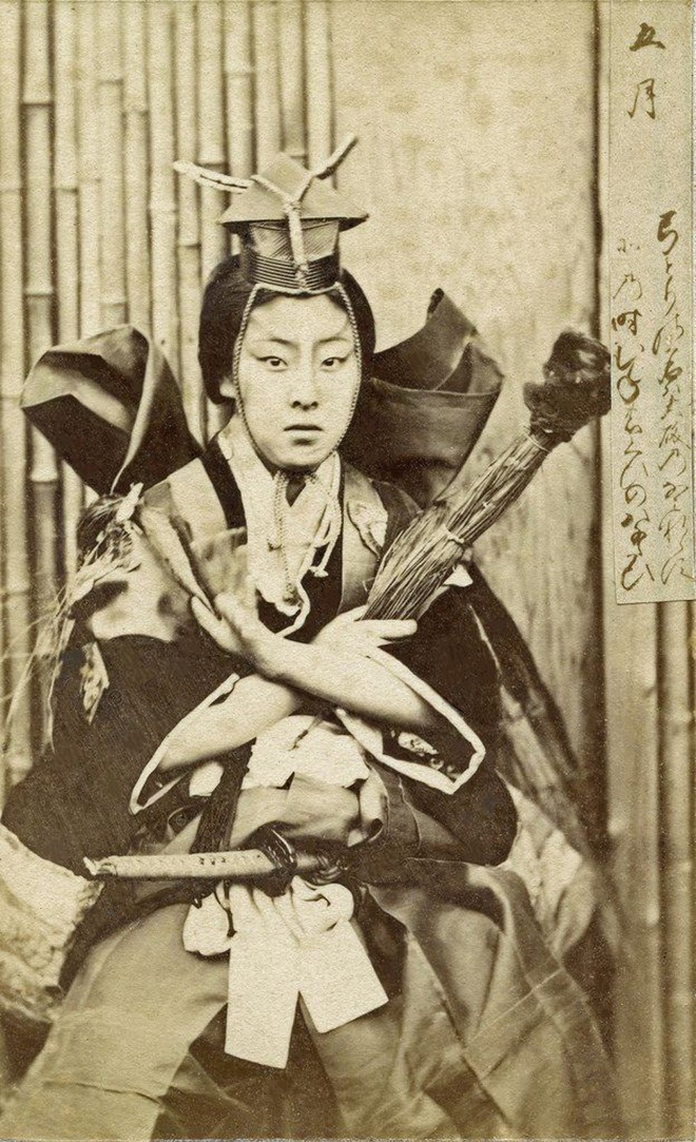 Loạt ảnh hiếm khoe trọn dung mạo cuốn hút lạ thường của các nữ samurai thời xưa - ảnh 3