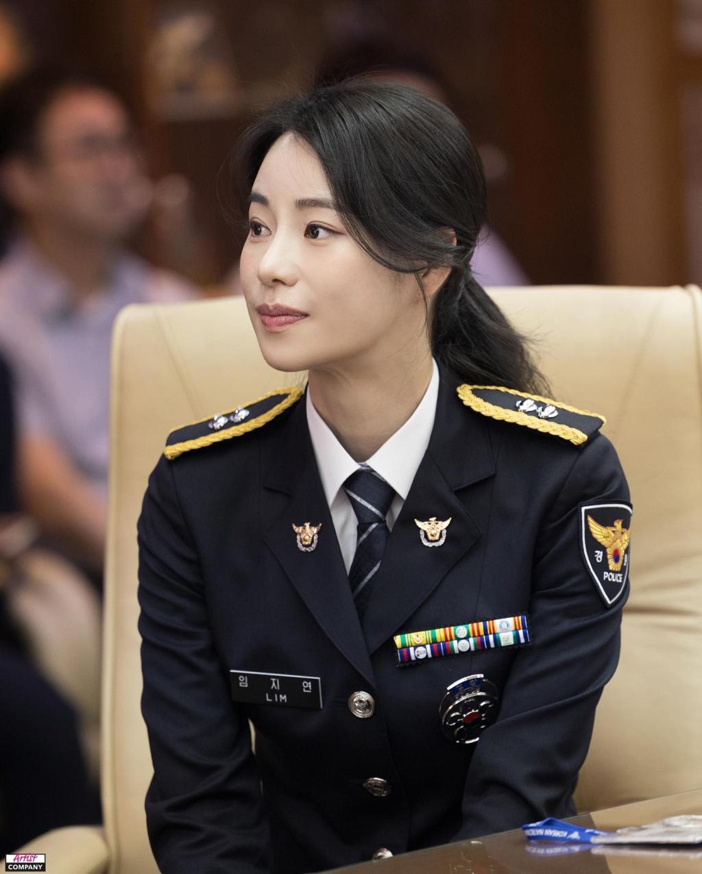 “Ác nữ The Glory” Lim Ji Yeon được bổ nhiệm làm sĩ quan cảnh sát danh dự - ảnh 3