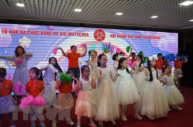 Ngày Quốc tế Thiếu nhi của con em cộng đồng người Việt Nam tại Nga - ảnh 1