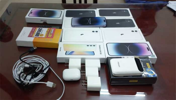 Nam thanh niên trộm hàng loạt điện thoại iPhone và Samsung - ảnh 2