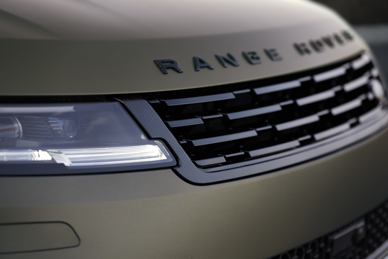 Ra mắt Range Rover Sport SV mạnh tới 626 mã lực - ảnh 7
