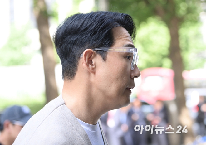 Bạn thân Son Ye Jin dẫn đầu dàn sao đổ bộ đám cưới ái nữ gia tộc Hyundai và con trai phát thanh viên MBC - ảnh 16