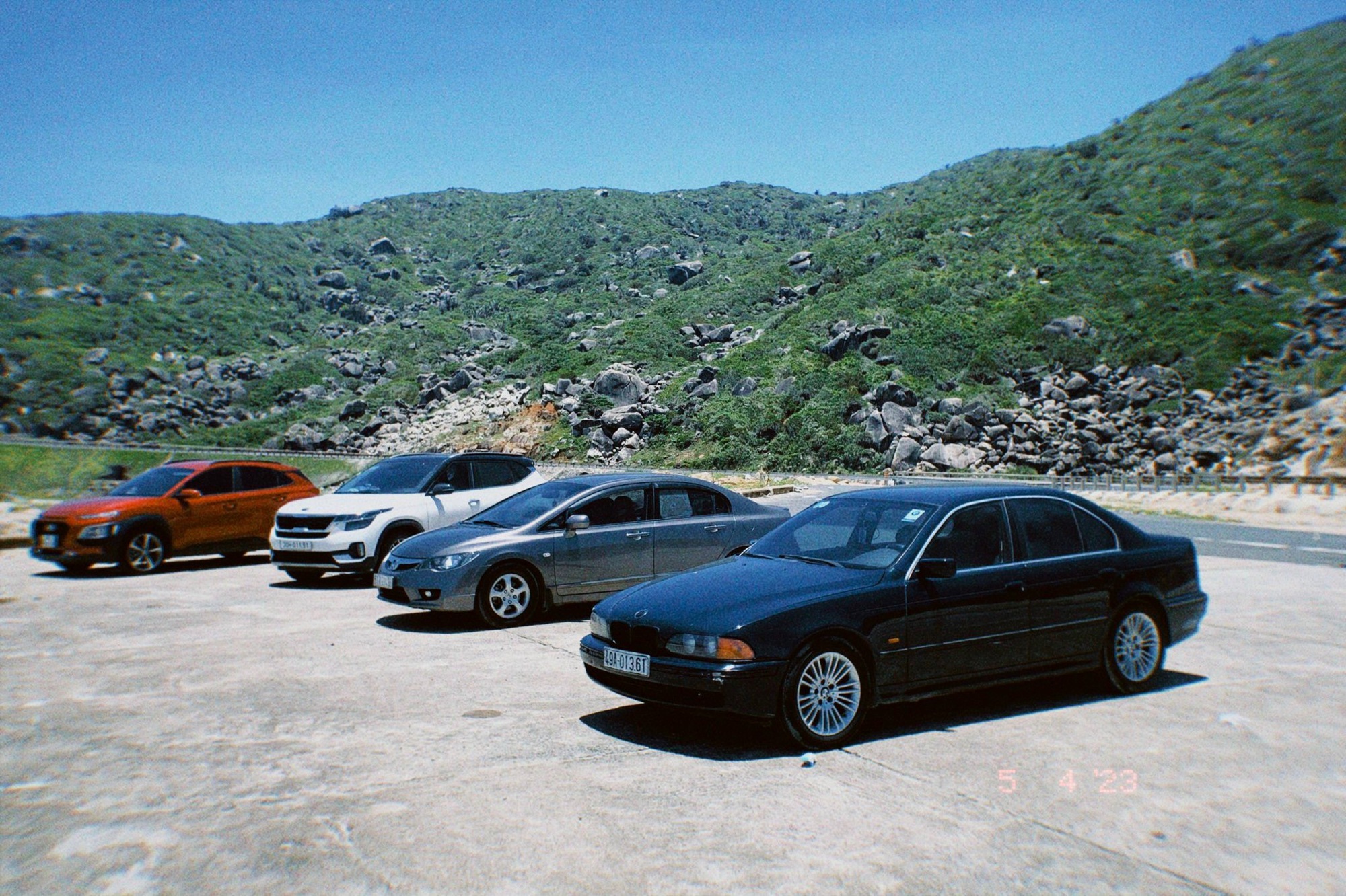 ‘Tay mơ’ đánh liều mua BMW 5-Series giá 150 triệu: ‘Không thành thợ sẽ bị thợ garage vật’ - ảnh 8