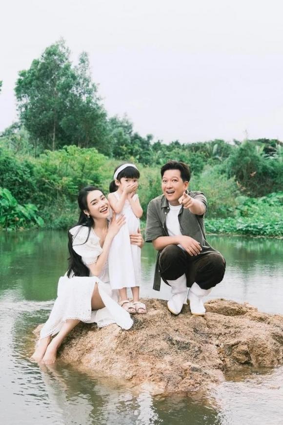 Thành Đạt  Hải Băng làm sinh nhật như tiệc cưới cho con trai thứ 4 Trường  Giang một mình tới dự
