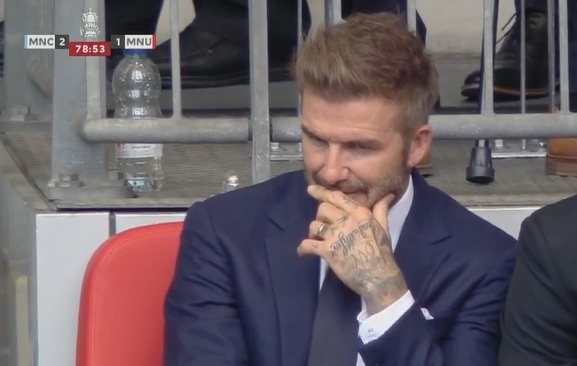 Beckham, Sir Alex tắt nụ cười trong trận thua của MU - ảnh 3