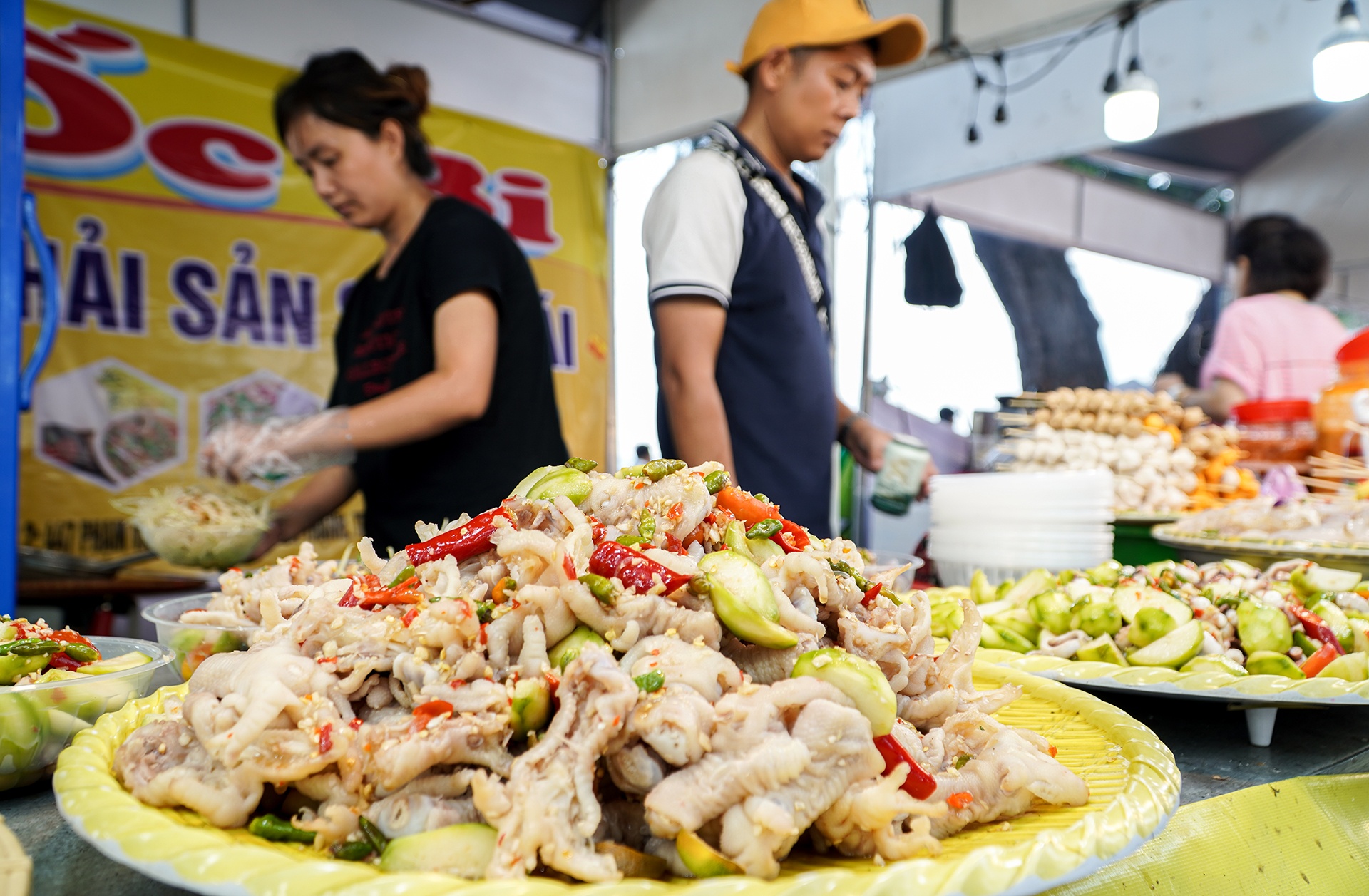 Bò một nắng Gia Lai, cơm lam tại lễ hội ẩm thực ở Nha Trang - ảnh 9