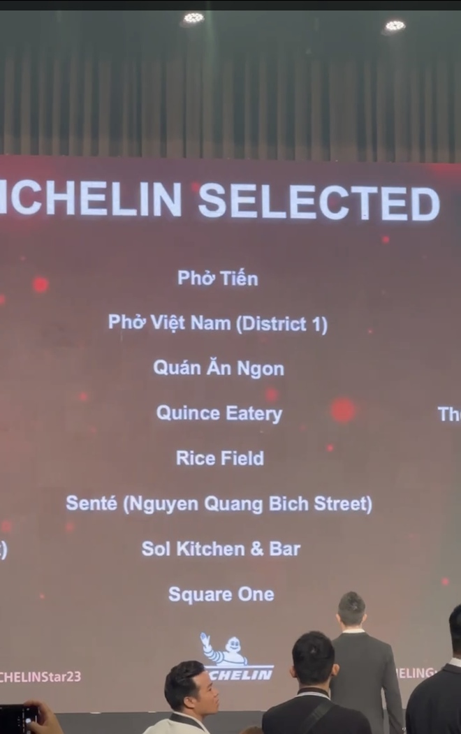 Chấn động: Loạt quán ăn đường phố Việt Nam có tên trong Michelin Guide, 4 nơi đoạt sao gây nhiều bất ngờ - ảnh 5