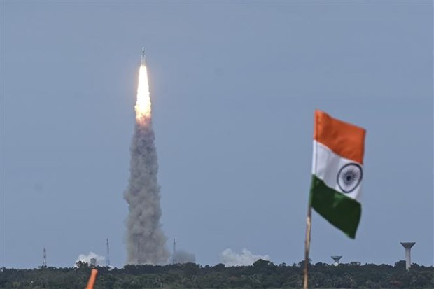 Ấn Độ đưa thành công tàu Chandrayaan-3 lên quỹ đạo Mặt Trăng - ảnh 1