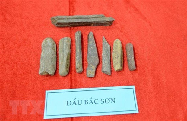 Lạng Sơn: Phát hiện hơn 900 hiện vật khảo cổ tại hang Ngườm Sâu - ảnh 2