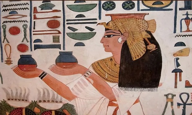 Tại sao người Ai Cập cổ đại lại cạo đầu và đội tóc giả? - ảnh 1