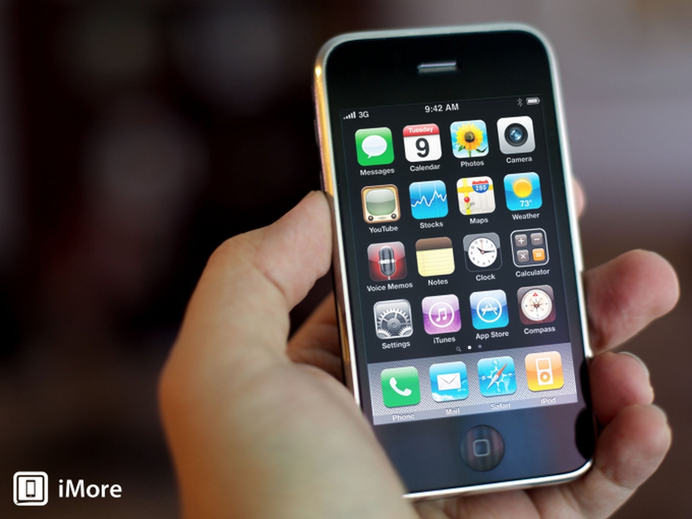 Nhìn lại tất cả thế hệ iPhone: Apple đã thay đổi qua từng năm như thế nào? - ảnh 3