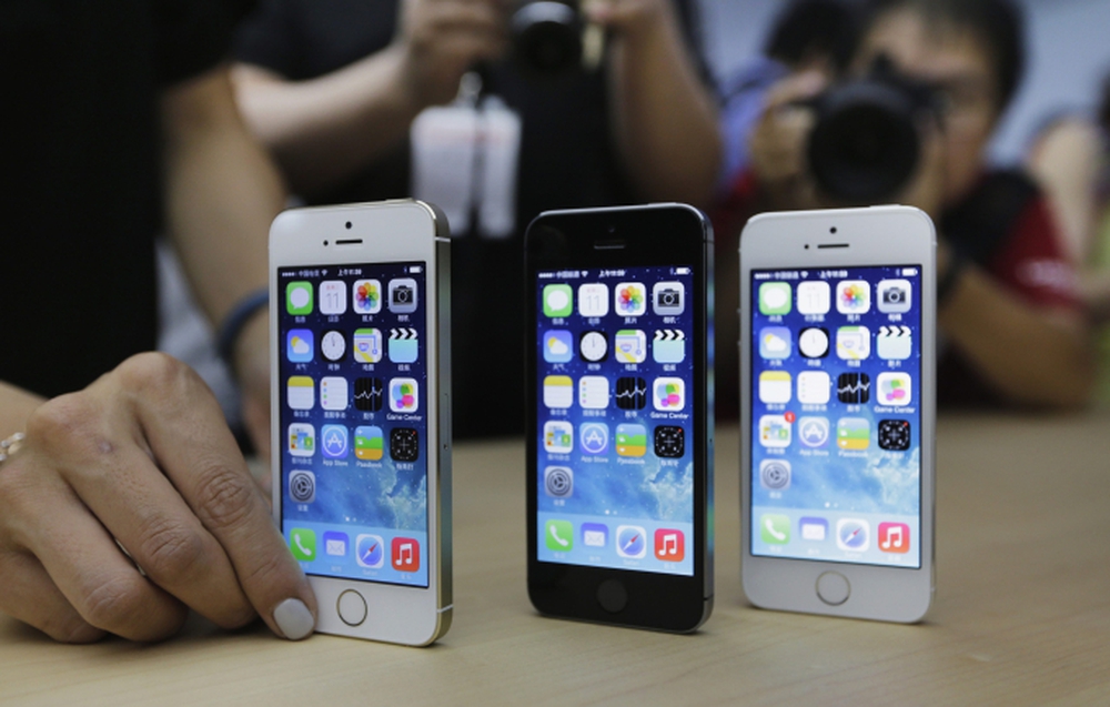 Nhìn lại tất cả thế hệ iPhone: Apple đã thay đổi qua từng năm như thế nào? - ảnh 7
