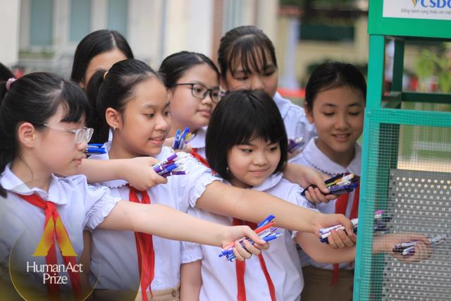 Tập đoàn Thiên Long tiếp tục đồng hành cùng chương trình “Vì mái trường xanh” năm 2023 - ảnh 1