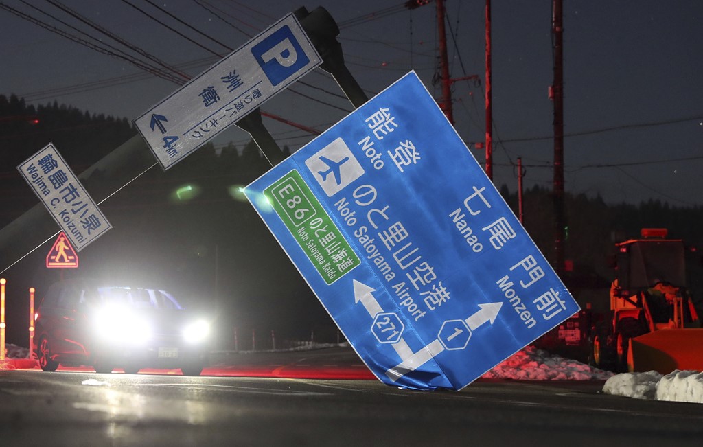 Động đất mạnh ở Nhật Bản: Ít nhất 6 người thiệt mạng, gần 100.000 người được lệnh sơ tán - ảnh 7