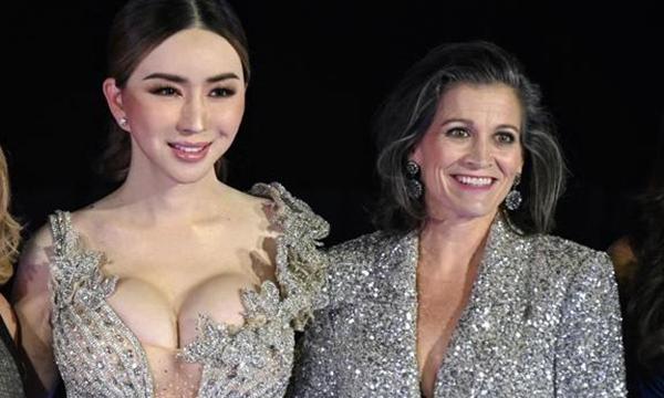 Nữ tỷ phú chuyển giới dọa sa thải nhân viên Hoa hậu Hoàn vũ: 'Chuẩn bị đuổi việc hết' - ảnh 1